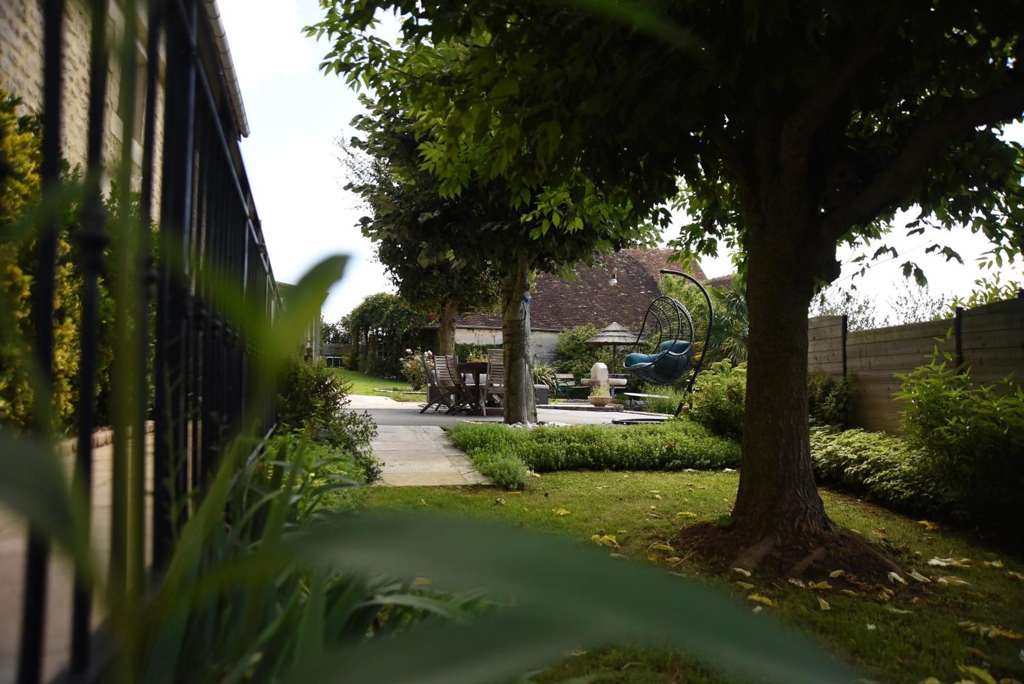 Gite & Spa La Perle Verte Hotel Versainville Ngoại thất bức ảnh